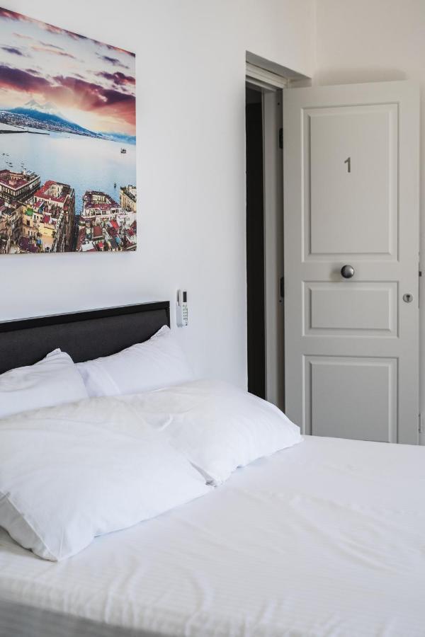La Bella Vita Luxury Apartament And Travel Solution نابولي المظهر الخارجي الصورة